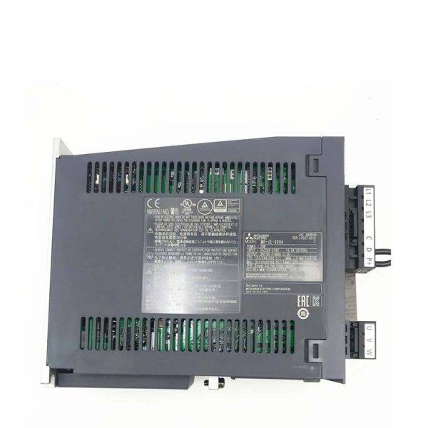 Digital Mitsubishi Servo Drive MR-JE-300C - Image 2